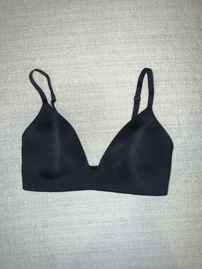 SKIMS Wireless Form T-Shirt Bra